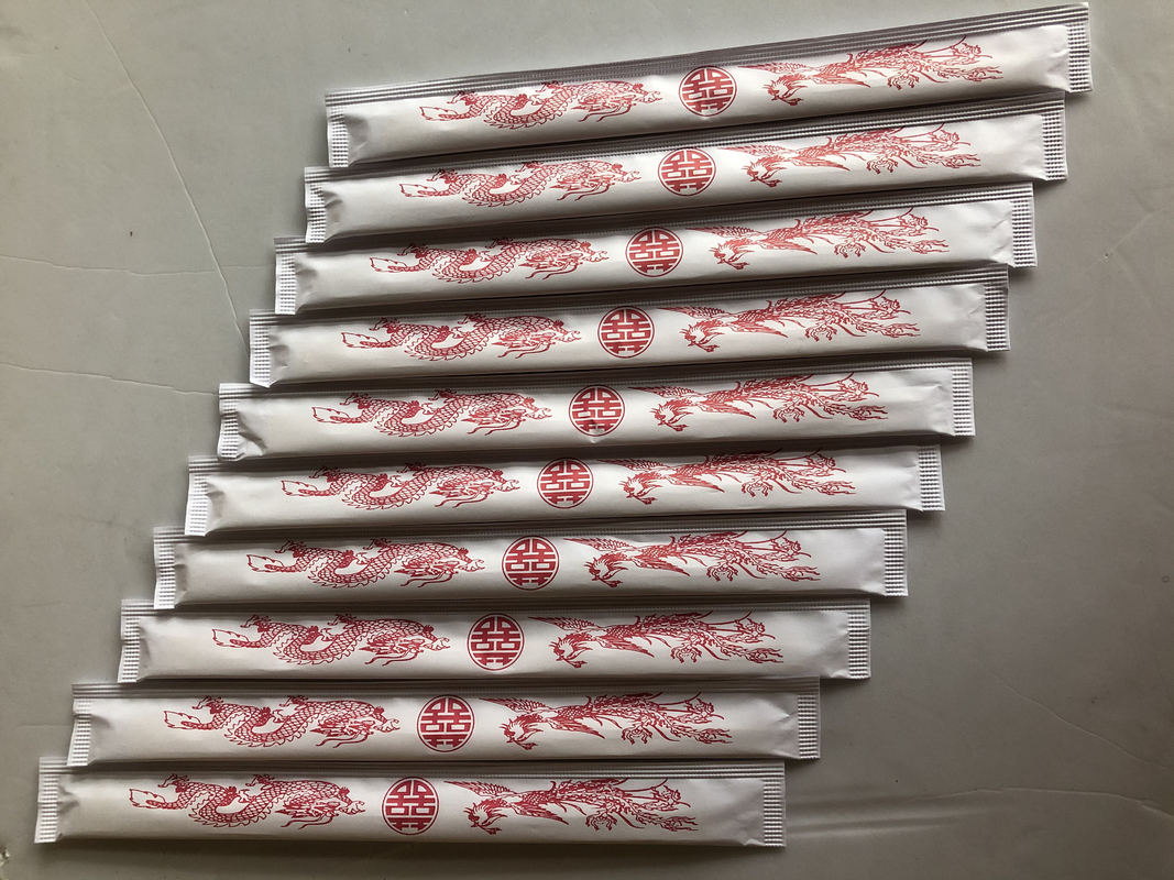 표준 규격 논문과  21CM -24CM TENSOGE 디스포스시러블 대나무 젓가락은 중국 음식을 위해 감쌌습니다
