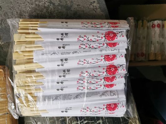 주문을 받아서 만들어진 로고를 가진 종이에 의하여 포장되는 초밥 자연적인 대나무 처분할 수 있는 젓가락